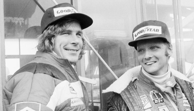 Erbitterte Konkurrenten in der Formel 1: James Hunt (l) und Niki Lauda. Erbitterte Konkurrenten in der Formel 1: James Hunt (l) und Niki Lauda.