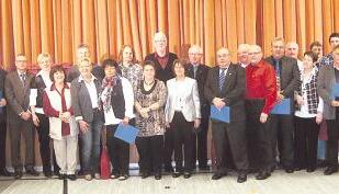 Gruppenbild mit den Geehrten beim Fußballverein Wüstenrot. Sie wurden für ihre langjährige Treue ausgezeichnet.Foto: privat