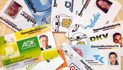 Der Testlauf in Heilbronn mit 10 000 Versicherten soll mit darüber entscheiden, wie praktikabel die neue E-Card im Gesundheitswesen ist.Foto: dpa Der Testlauf in Heilbronn mit 10 000 Versicherten soll mit darüber entscheiden, wie praktikabel die neue E-Card im Gesundheitswesen ist.Foto: dpa