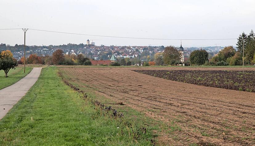 Noch immer Ackerland: Das Neubaugebiet auf den Klingenäckern in Heilbronn-Sontheim.
Foto: Andreas Veigel Noch immer Ackerland: Das Neubaugebiet auf den Klingenäckern in Heilbronn-Sontheim.
Foto: Andreas Veigel