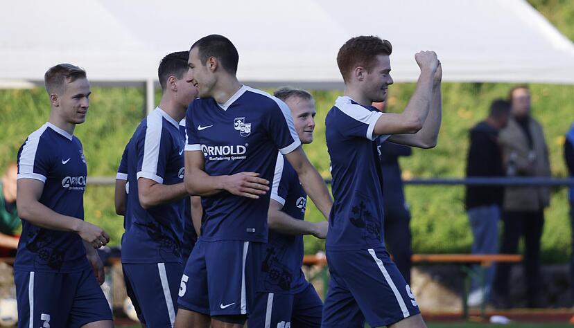 Friedmar S&uuml;tterlin, Jonas Max, Robin Winkler und Fabio Roth (v. li.) bleiben Landesligist Sindringen/Ernsbach wohl auch in der n&auml;chsten Saison erhalten. Ob sie auch in dieser Spielzeit noch einmal eingreifen, ist weiterhin offen.
Foto: Marc Schmerbeck