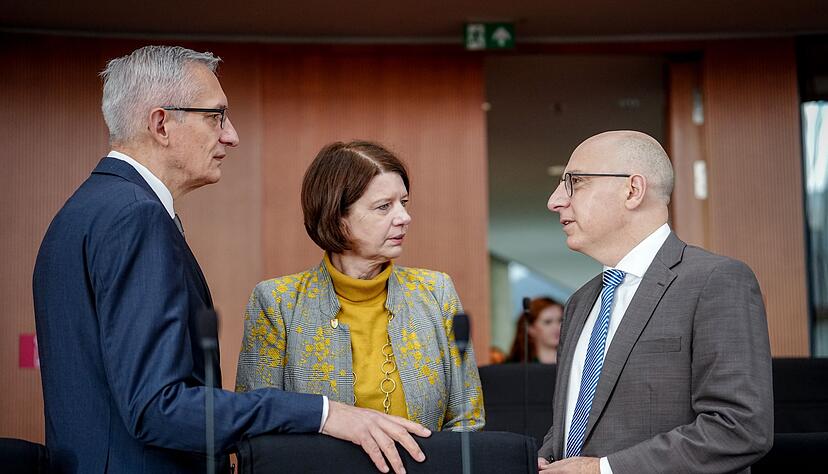 Die Präsidenten der deutschen Nachrichtendienste wünschen sich mehr Möglichkeiten.