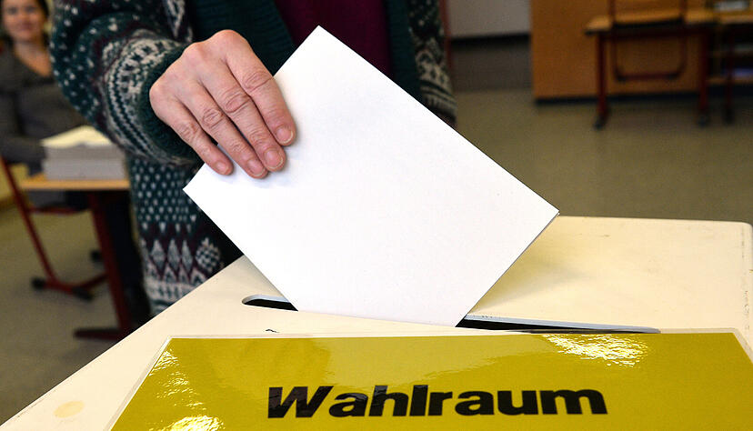 Seltener als von den beiden Parteien erhofft haben die Menschen im Land ihre Kreuze bei FDP und SPD gemacht. Die Kandidaten blicken am Tag danach in die Zukunft.