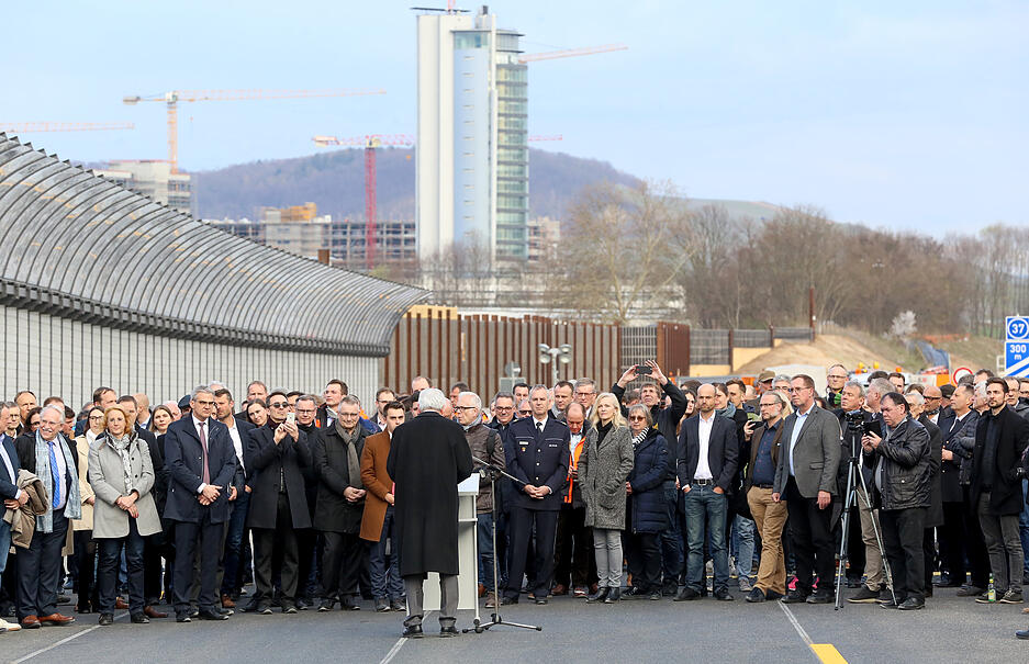 Eröffnung Neckartalübergang A6