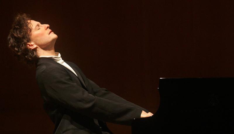 Ein überwältigendes Konzerterlebnis: Der 31-jährige Pianist Martin Helmchen gastierte erstmals beim Kulturring Heilbronn in der Harmonie.
Foto: Ralf Seidel