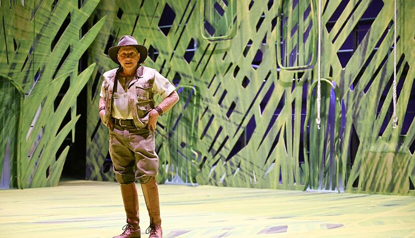 Der Schauspieler und "Tatort"-Kommissar Richy Müller probt für eine Gastrolle im Musical "Tarzan". Der Schauspieler und "Tatort"-Kommissar Richy Müller probt für eine Gastrolle im Musical "Tarzan".