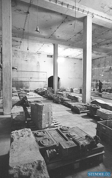 Zusammengestellt von Archiv und Dokumentation der Heilbronner Stimme

Juni 1981: Steine des Lapidariums lagern im Keller der Alten Kelter an der  Gymnasiumstraße in Heilbronn.