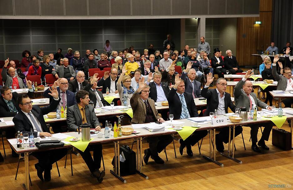 Kreistag berät über Zukunft der Krankenhäuser Kreistag berät über Zukunft der Krankenhäuser