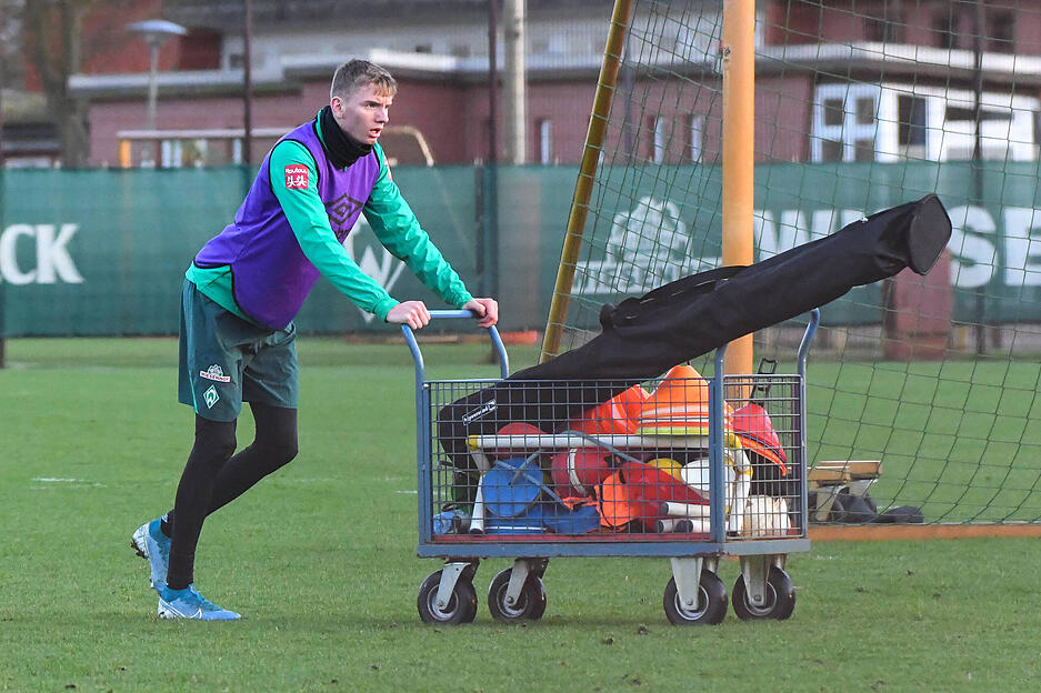 In seiner frühen Jugend spielte Nick Woltemade beim TS Woltmershausen, doch recht schnell ging es zum SV Werder Bremen.