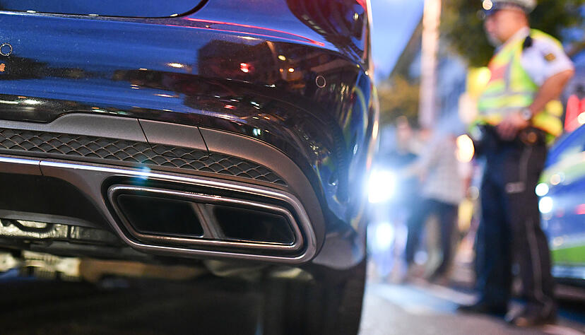 In Heilbronn geht die Polizei derzeit verst&auml;rkt gegen die Raser- und Auto-Poser-Szene vor.