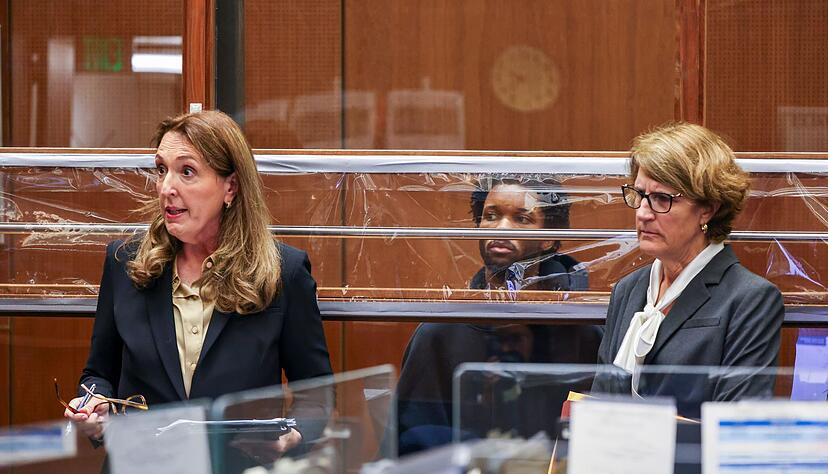 Der Musiker weist die Mordvorw&uuml;rfe &uuml;ber sein Anwaltsteam zur&uuml;ck.