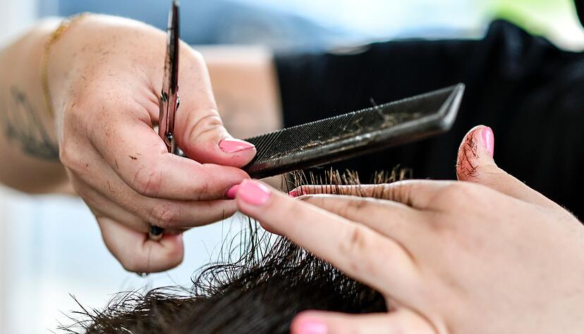 In bestimmten Bereichen und Branchen k&ouml;nnen Ausbildungspl&auml;tze nicht besetzt werden, darunter in den personennahen Dienstleistungen wie dem Friseurgewerbe.