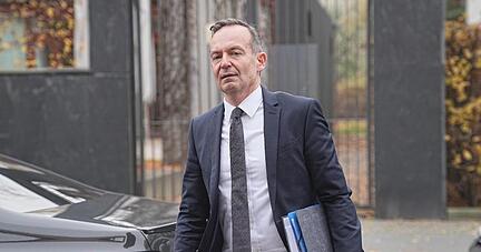 FDP-Politiker Volker Wissing rät dazu, an Weihnachten zu Hause zu bleiben. FDP-Politiker Volker Wissing rät dazu, an Weihnachten zu Hause zu bleiben.