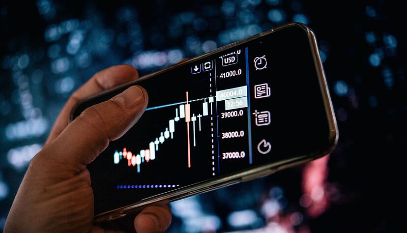 Kapitalerträge ohne Steuerabzug: Wer bei seiner Bank einen Freistellungsauftrag hinterlegt, darf Gewinne aus Geldanlagen bis zu gewissen Grenzen erhalten, ohne das Finanzamt daran zu beteiligen.