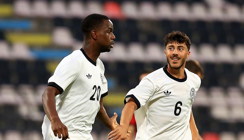 Der «Joker» trifft sofort: Ilyas Ansah (l).