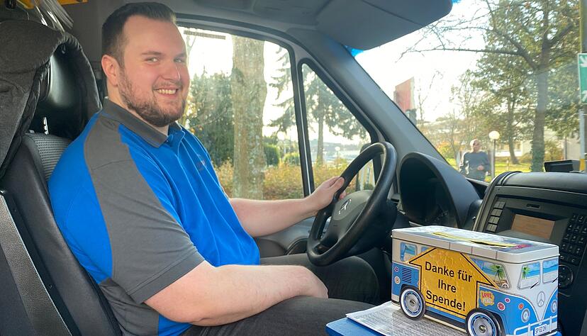 Seit April fährt Oliver Renkel mit dem Bürgerbus durch Bad Rappenau. Über neue Kollegen würde sich der Rettungssanitäter freuen.