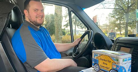 Seit April fährt Oliver Renkel mit dem Bürgerbus durch Bad Rappenau. Über neue Kollegen würde sich der Rettungssanitäter freuen.