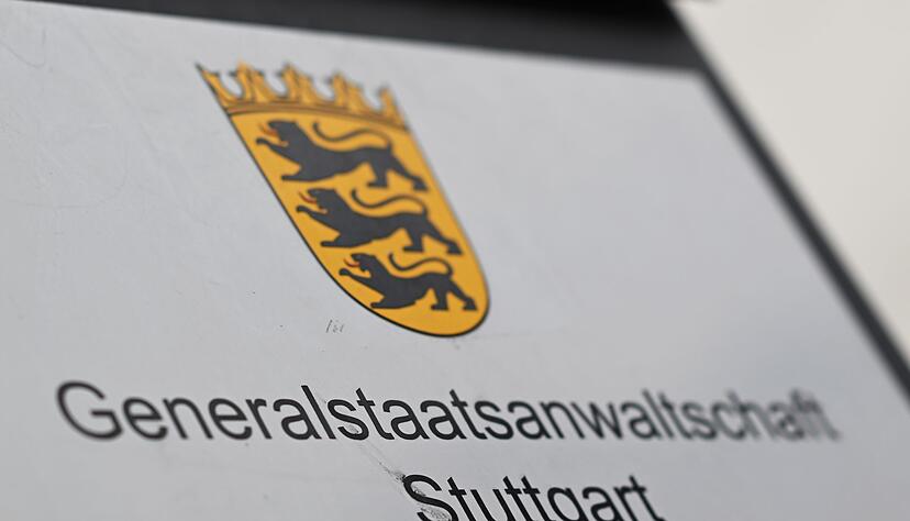 Die Generalstaatsanwaltschaft Stuttgart hat Anklage gegen vier mutmaßliche Mitglieder einer mutmaßlichen «Reichsbürger»-Terrorgruppe erhoben. (Symbolbild) Die Generalstaatsanwaltschaft Stuttgart hat Anklage gegen vier mutmaßliche Mitglieder einer mutmaßlichen «Reichsbürger»-Terrorgruppe erhoben. (Symbolbild)