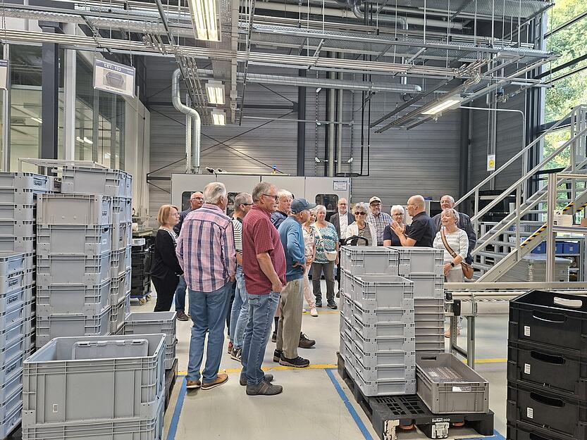 Rund 40 Leserinnen und Leser der Heilbronner Stimme besuchen B&uuml;rkert in Ingelfingen.