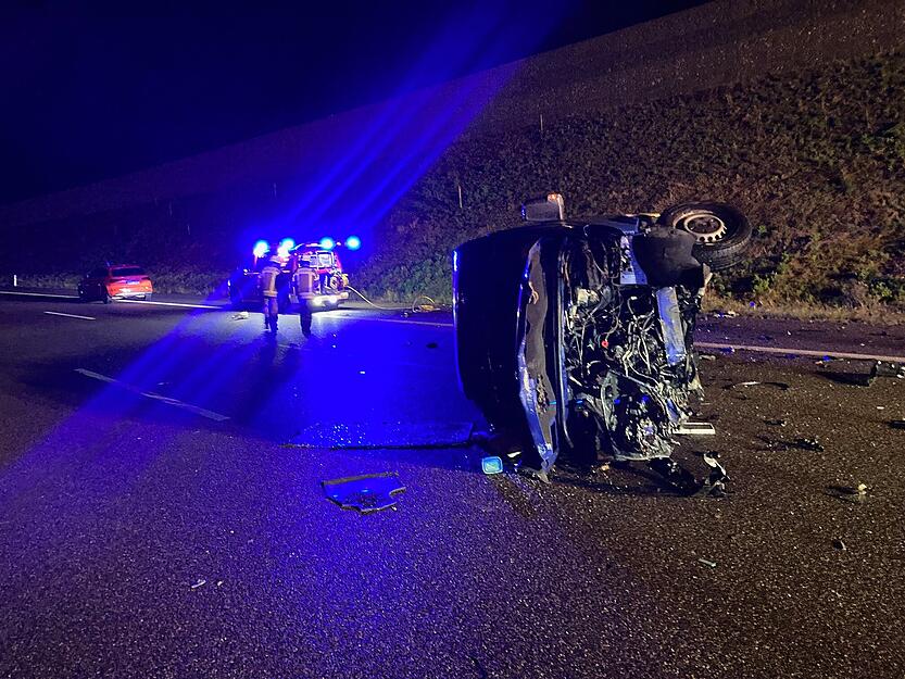 Vollsperrung der A6 nach Frontalunfall bei Heilbronn Vollsperrung der A6 nach Frontalunfall bei Heilbronn