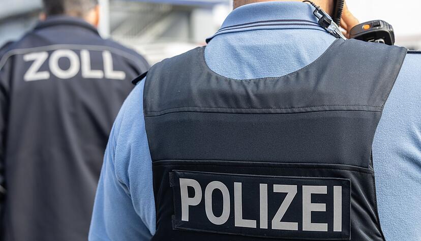 Bei einem Reisenden wurde der Zoll f&uuml;ndig, die Polizei brachte den Mann in Untersuchungshaft. (Symbolfoto)
