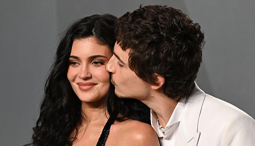 Im Turtelmodus bei der «Vanity Fair»-Party: Kylie Jenner (28) und Timothée Chalamet (30). Im Turtelmodus bei der «Vanity Fair»-Party: Kylie Jenner (28) und Timothée Chalamet (30).