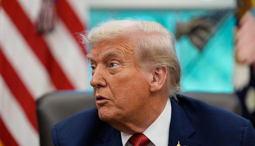 Im Streit &uuml;ber den Haushalt hat die Trump-Regierung damit begonnen, dauerhaft Stellen im &ouml;ffentlichen Dienst zu streichen. (Archivbild)