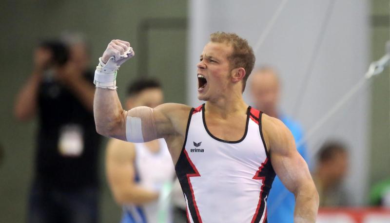 Fabian Hambüchen siegt auch bei zweiter WM-Qualifikation. Foto: Fredrik Von Erichsen Fabian Hambüchen siegt auch bei zweiter WM-Qualifikation. Foto: Fredrik Von Erichsen