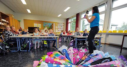 Hallo Erstklässler: Eltern wünschen sich, dass ihre Kinder bestmöglich gefördert werden. Dass dies gelingt, daran gibt es aber große Zweifel.
Foto: Archiv/Mugler