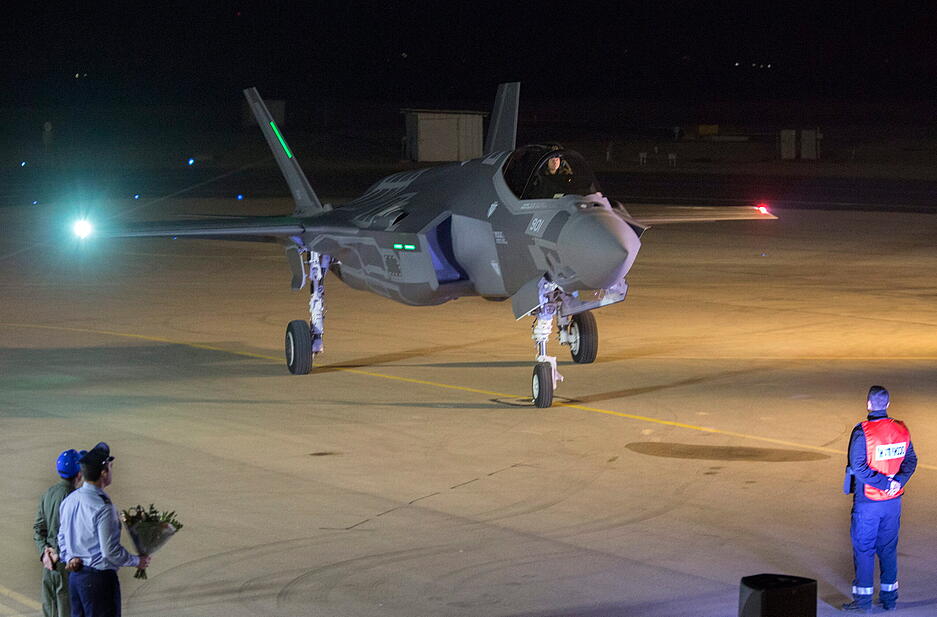 Eine Aufnahme des Kampfflugzeugs F-35.