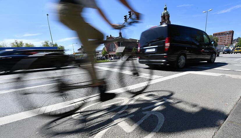 Gegenseitige R&uuml;cksichtnahme und Umsicht sollten selbstverst&auml;ndlich sein: Doch ist eine Unachtsamkeit gleich eine R&uuml;cksichtslosigkeit?