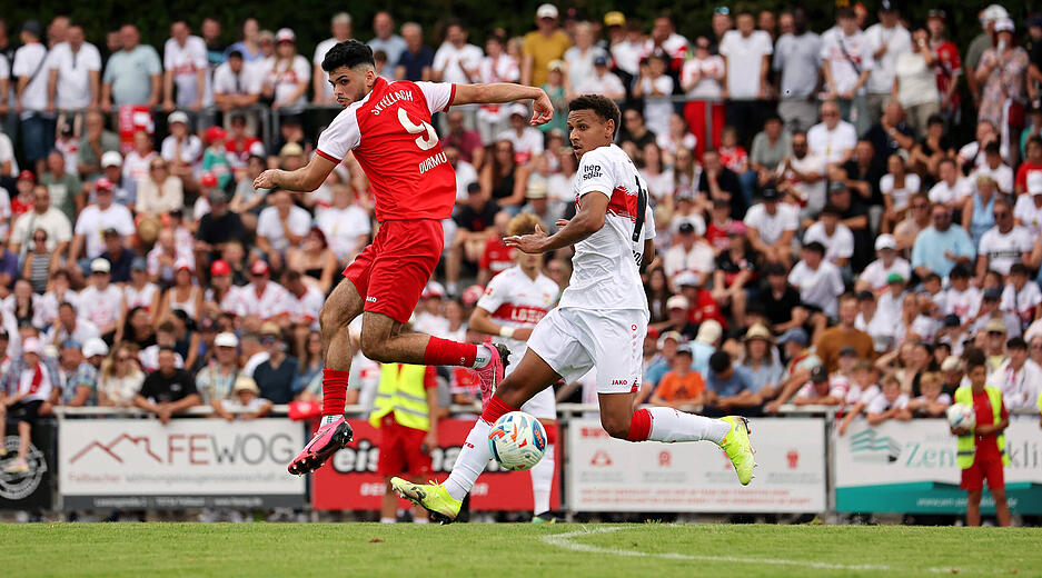 Zur Halbzeit stand es 4:0 für den VfB Stuttgart, dann wurde munter durchgewechselt.