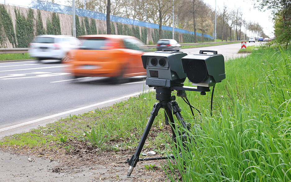 Am "Car-Friday" hat die Polizei Heilbronn vermehrt Blitzer aufgestellt. Ein Fahrer erreicht in einer 50er-Zone 85 km/h.