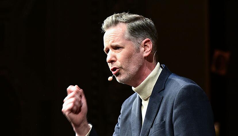 FDP-Chef Dürr ruft in Stuttgart den Neuanfang für die FDP aus. FDP-Chef Dürr ruft in Stuttgart den Neuanfang für die FDP aus.