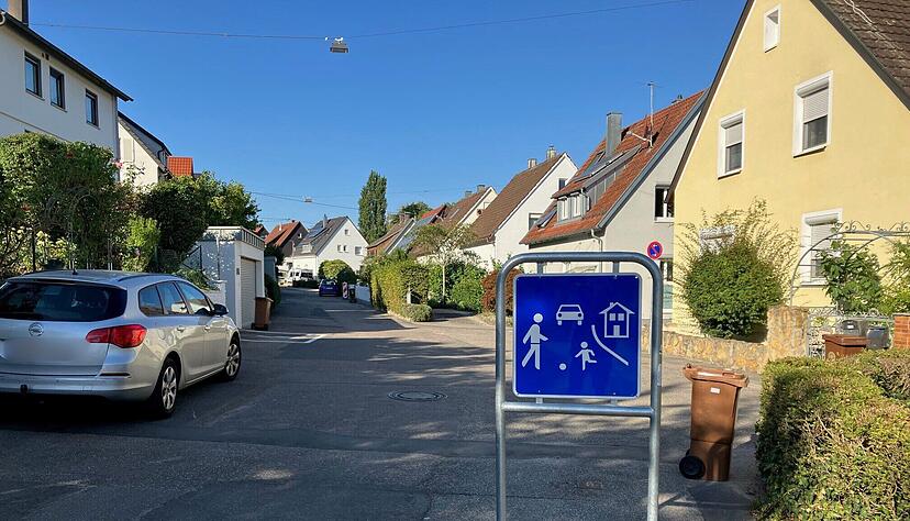 Alles hat zwei Seiten, auch diese verkehrsberuhigte Zone in der Ödenburger Straße in Frankenbach.
