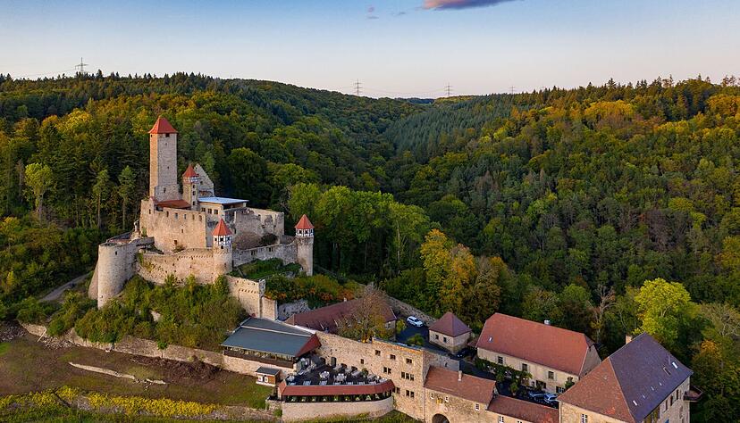 Die Burg Hornberg war einst Heimat des Reichsritters G&ouml;tz von Berlichingen.