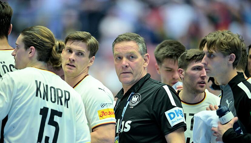 Bundestrainer Alfred Gislason leistet sich in der Schlussphase einen Fauxpas.