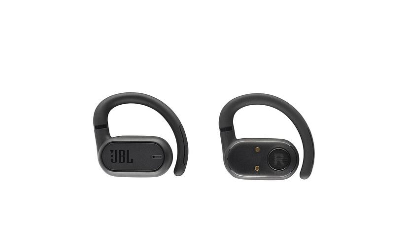 Der Testsieg geht an die Open-Ear-Kopfhörer «Soundgear Sense» von JBL (Note 2,0).