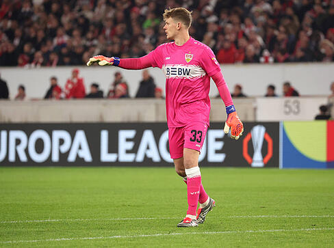 Alexander Nübel: Erster Torschuss der Gäste, gleich drinnen – und wieder sah Nübel nicht gut aus. Den Ball kann er halten, muss er sogar fast als Nationaltorwart. Da hilft auch das Meckern gegen die Vorderleute nicht. Eine Parade im Anschluss sorgt immerhin für ein kleines Plus. Note: 5