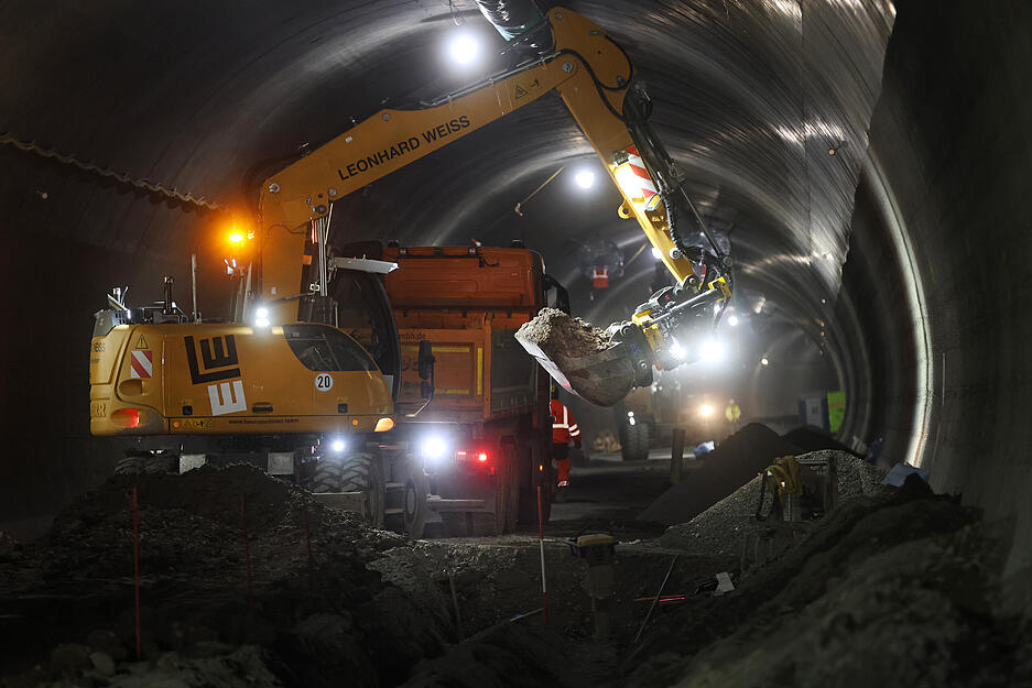 Seit Januar 2025 ist der Schemelsbergtunnel für den Verkehr gesperrt. Seit Januar 2025 ist der Schemelsbergtunnel für den Verkehr gesperrt.
