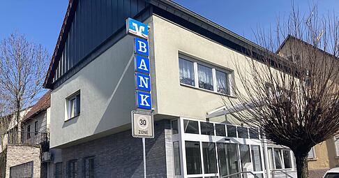 F&uuml;r die R&auml;ume der fr&uuml;here Volksbank-Filiale in Grombach gibt es neue Pl&auml;ne: Es soll ein Selbstbedienungs-Lebensmittelladen entstehen.
Fotos: Adrian Hoffmann