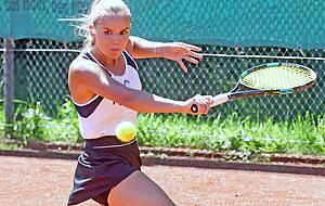 Bleiben sie drin? Maxima Reule und die W&uuml;rttembergliga-Frauen des TC Oberstenfeld.
Foto: Ralf Seidel