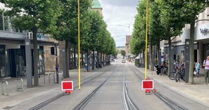 Ungewohntes Bild auf der Kaiserstraße am Montagmittag.