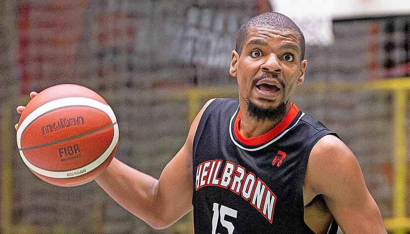Erfolgreiches Heim-Debüt: Marques Charlton feierte mit den Heilbronn Reds einen Tag nach seinem 33. Geburtstag den dritten Saisonsieg. Erfolgreiches Heim-Debüt: Marques Charlton feierte mit den Heilbronn Reds einen Tag nach seinem 33. Geburtstag den dritten Saisonsieg.