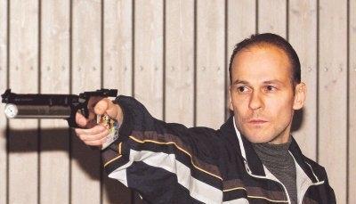 "Bei den deutschen Meisterschaften wollen wir auf jeden Fall in die Medaillenränge."
Teamchef Günter Wüstemeyer "Bei den deutschen Meisterschaften wollen wir auf jeden Fall in die Medaillenränge."
Teamchef Günter Wüstemeyer