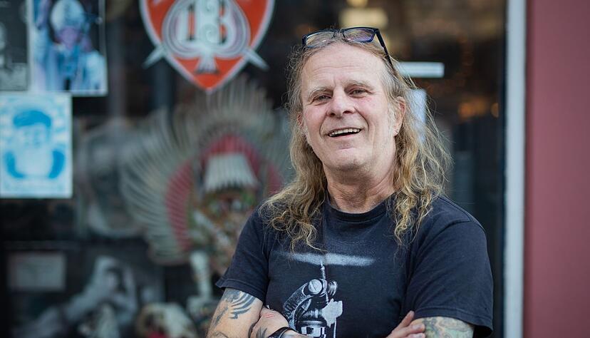 Vom Siebdrucker zum Tätowierer: Mit Farben hat Maik Frey schon immer gearbeitet. Vom Siebdrucker zum Tätowierer: Mit Farben hat Maik Frey schon immer gearbeitet.