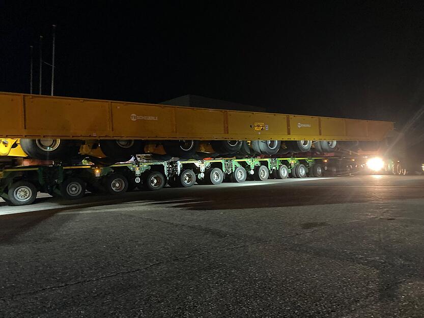 Schwierig ist die Breite der Ladung mit acht Metern.