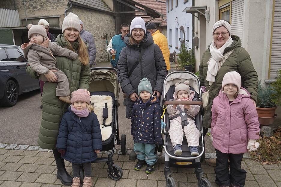 Umzug beim Herbstpferdemarkt in Dörzbach. Umzug beim Herbstpferdemarkt in Dörzbach.