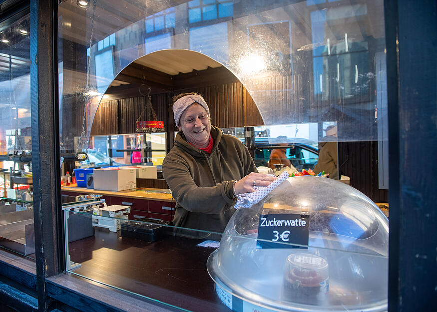 Heilbronn läutet Ende November mit dem Start des Käthchen Weihnachtsmarktes die besinnliche Zeit ein.