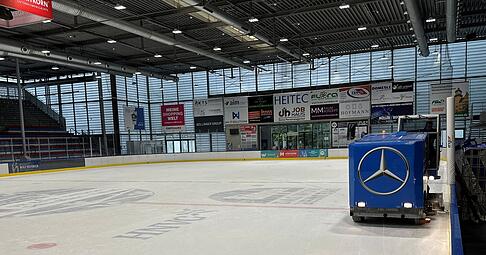 Die Eisfläche bleibt in dieser Saison zu nennenswerten Teilen werbefrei.